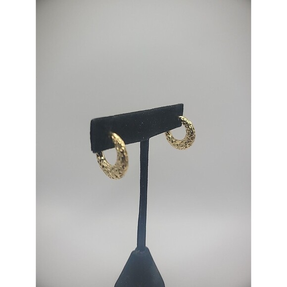 Vintage Earring Pierced Stud Hoops Gold Tone Ornate Jewelry Costume - Picture 4 of 11